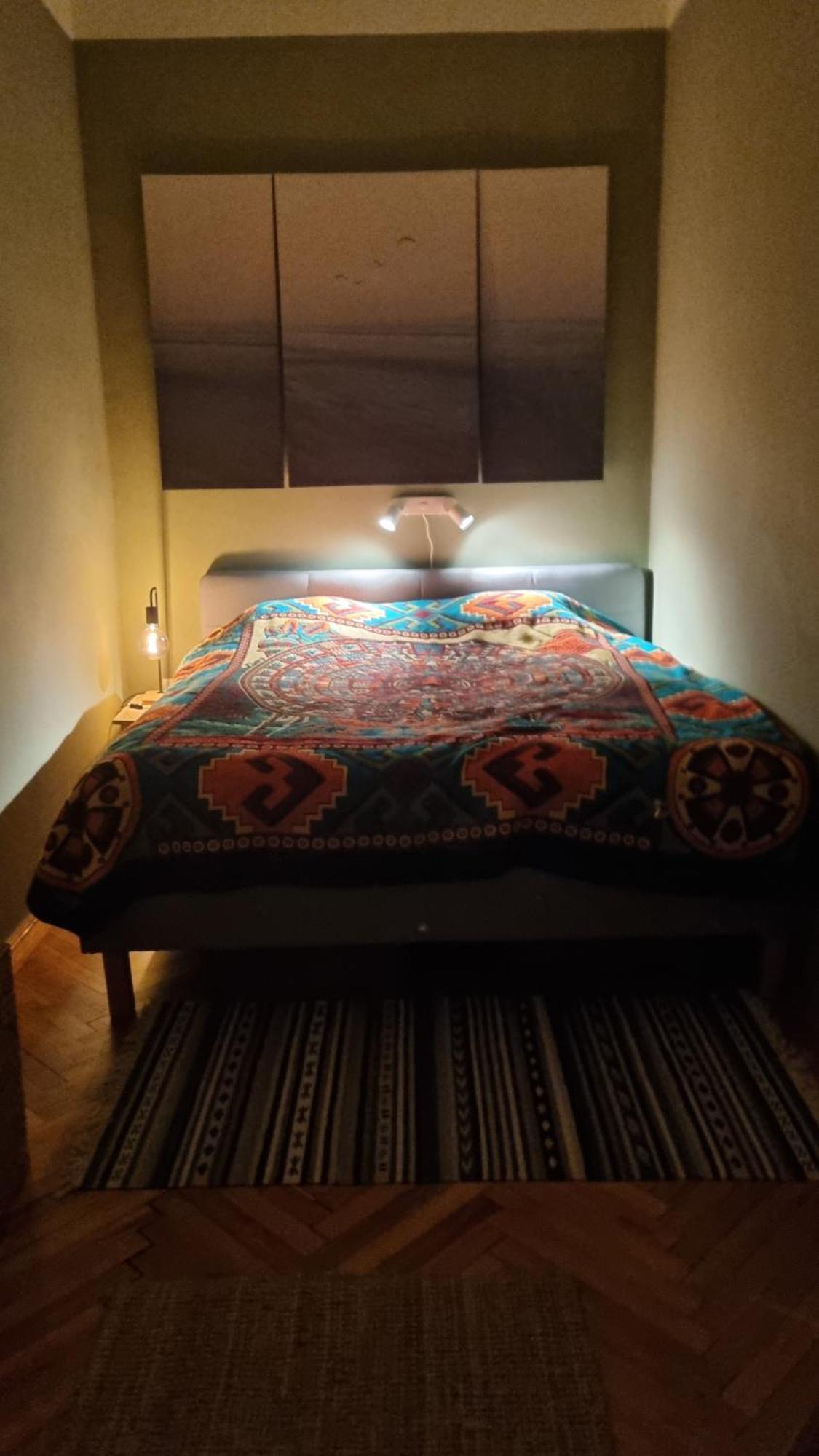 Citypark Getaway Quiet Historic Flat & Free Parking Apartman *